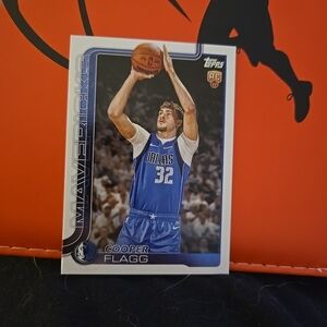 Topps Cooper Flagg Dallas Mavericks Blue and White Basketball Card